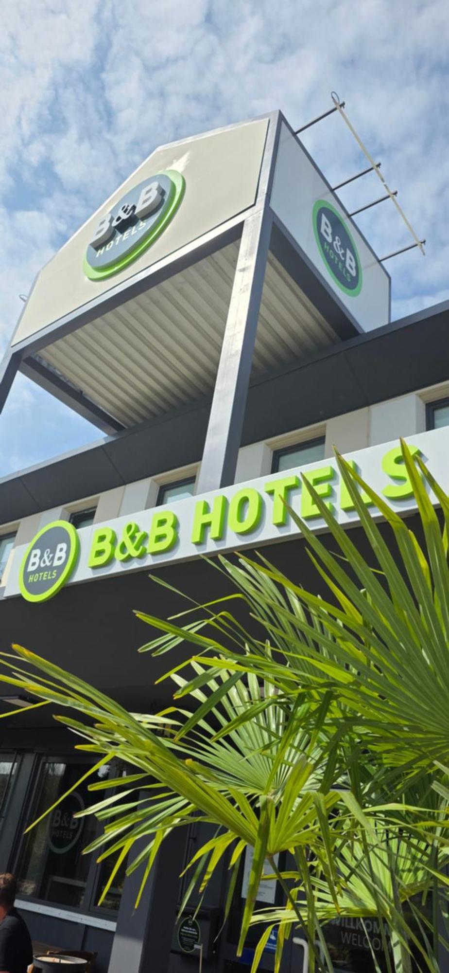B&B Hotel Regensburg-Ost Экстерьер фото